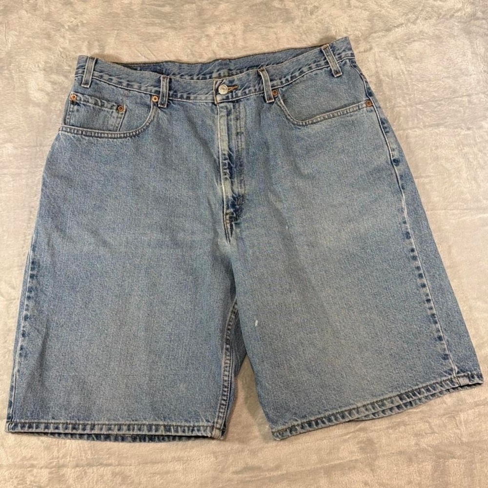 Y2K Vintage Levi's 560 Baggy Denim Shorts | Light Wash |‎ 38